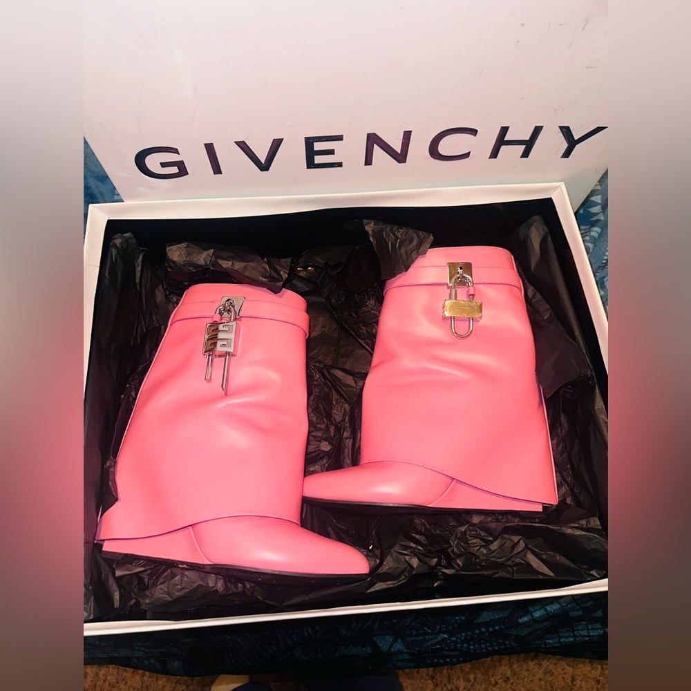 Beautiful Pink Givenchy Shark boots